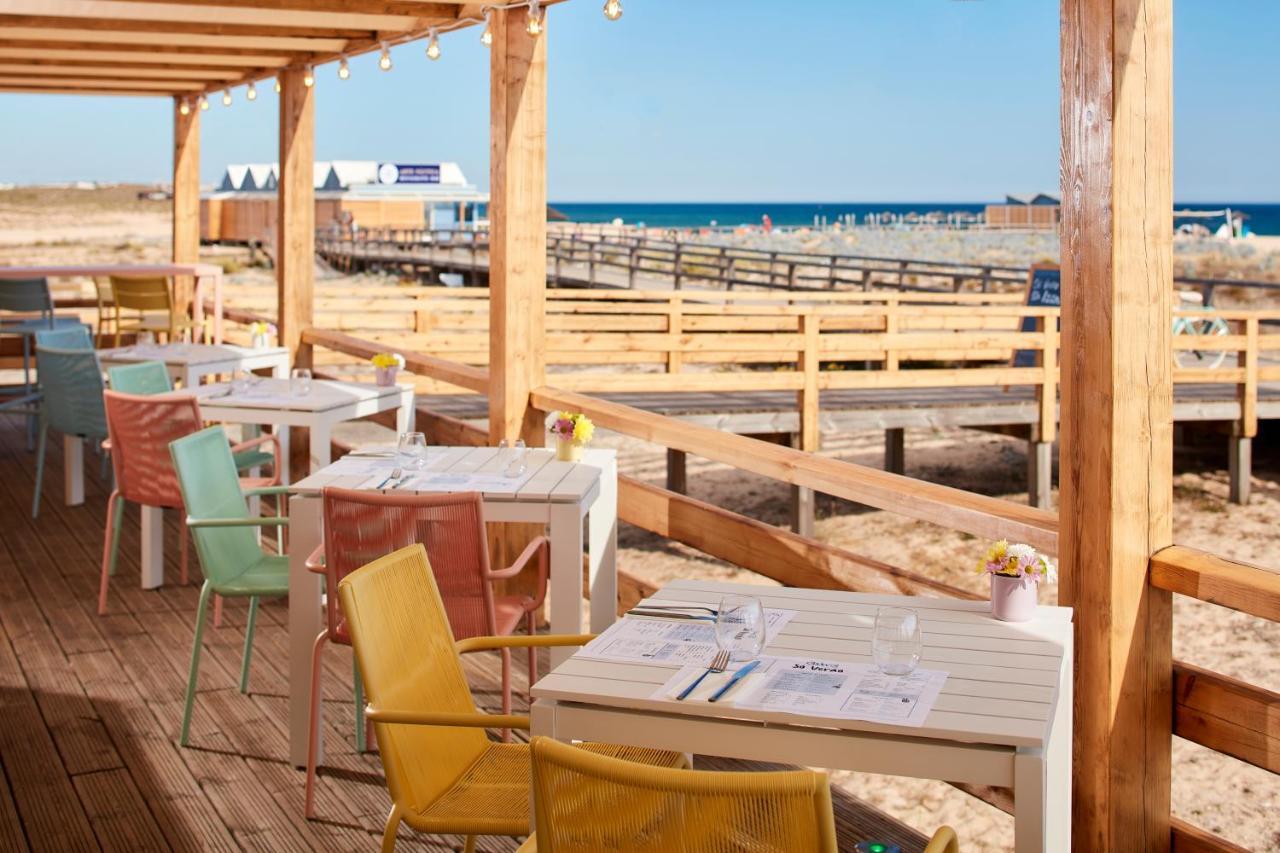 维拉维塔公园Spa度假酒店 Armação de Pêra 外观 照片 Beach bar in Israel