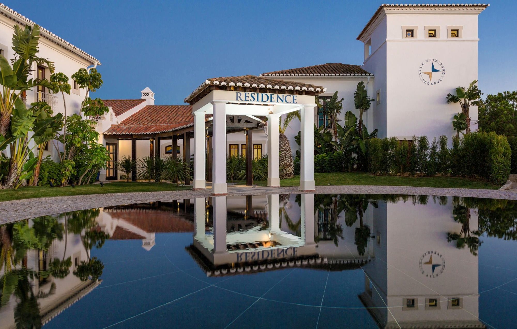 维拉维塔公园Spa度假酒店 Armação de Pêra 外观 照片 The Residence, Marbella